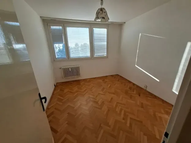 Pronájem bytu 3+1, Brno, Loosova, 74 m2