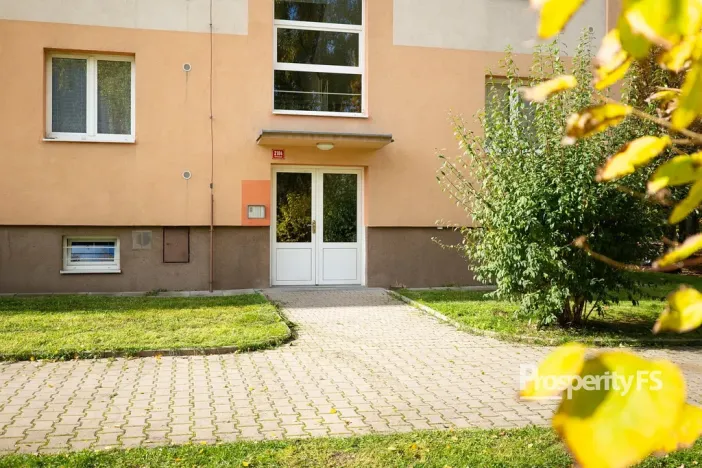 Prodej bytu 2+1, Kladno - Kročehlavy, Kosmonautů, 68 m2