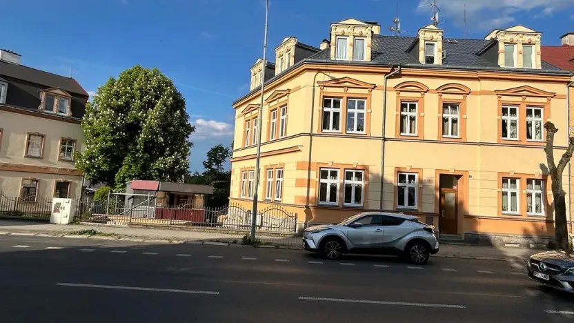 Prodej bytu 3+kk, Karlovy Vary, Závodu míru, 66 m2