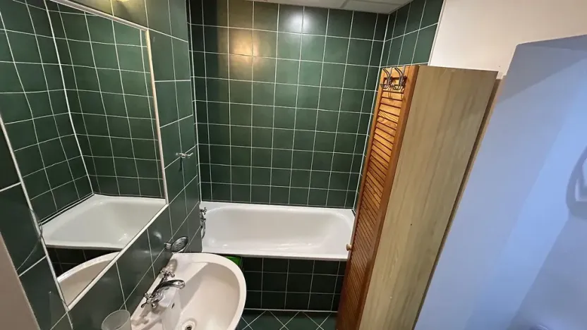 Prodej bytu 3+kk, Karlovy Vary, Závodu míru, 66 m2