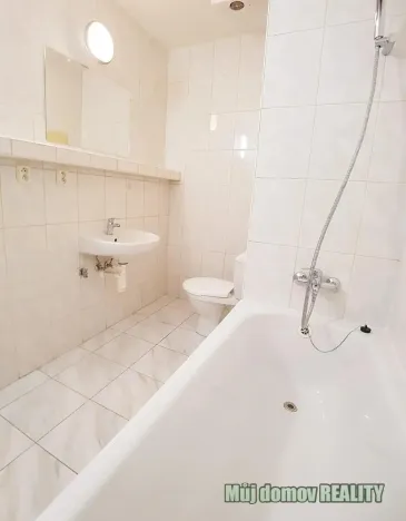 Pronájem bytu 1+kk, Praha - Stodůlky, Sluneční náměstí, 32 m2