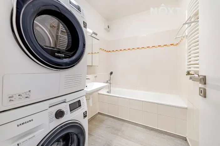 Prodej bytu 2+kk, Praha - Čakovice, Marty Krásové, 66 m2