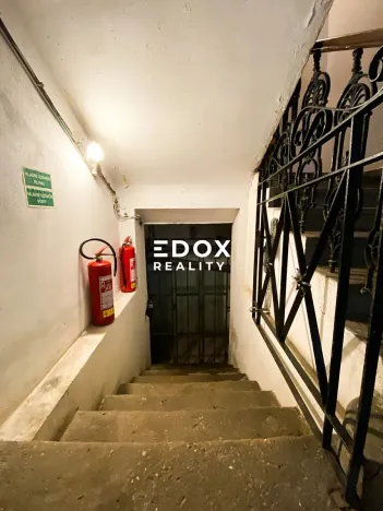 Prodej bytu 2+kk, Praha - Smíchov, U Santošky, 39 m2