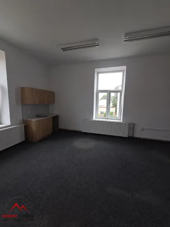 Pronájem kanceláře, Krnov, Revoluční, 36 m2