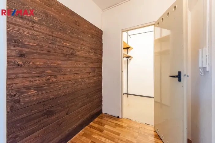 Prodej bytu 1+1, Brno - Řečkovice, Horácké náměstí, 44 m2