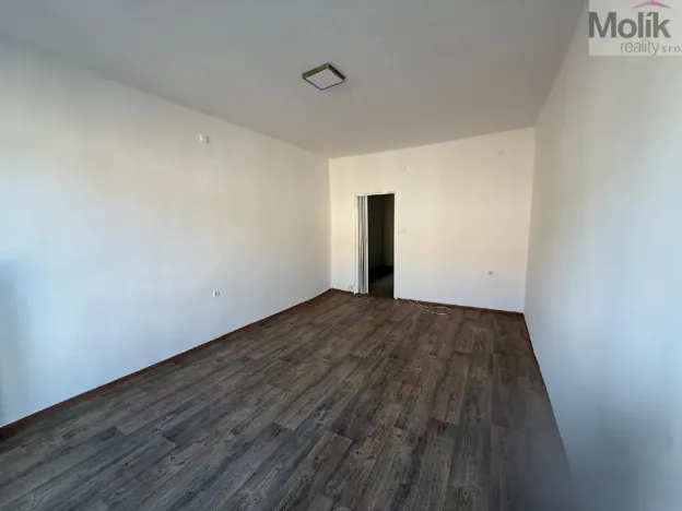 Pronájem bytu 2+1, Most, Vítězslava Nezvala, 52 m2