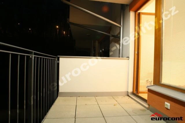 Pronájem bytu 1+kk, Praha - Košíře, Pod Kavalírkou, 35 m2