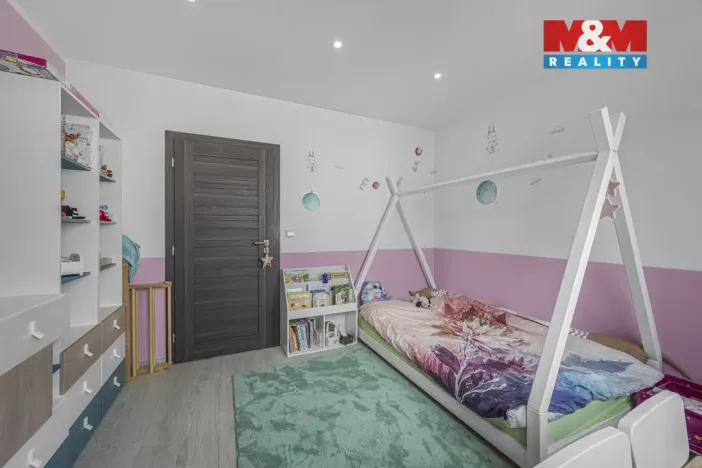 Prodej bytu 4+1, Náchod, Krátká, 97 m2