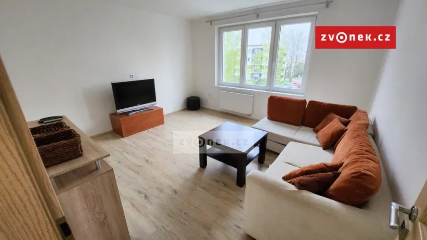 Pronájem bytu 2+1, Zlín - Malenovice, Tyršova, 55 m2