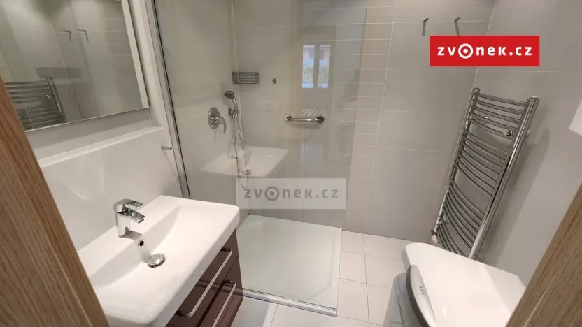 Pronájem bytu 2+1, Zlín - Malenovice, Tyršova, 55 m2