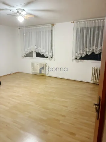 Pronájem bytu 3+1, Praha, Dürerova, 68 m2