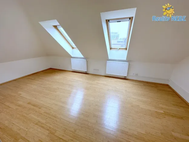 Pronájem bytu 2+1, Praha - Podolí, Nad spádem, 82 m2