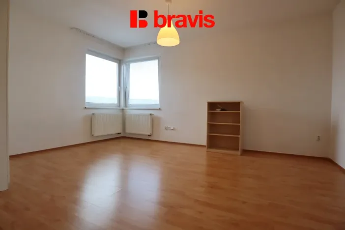 Pronájem bytu 1+kk, Brno - Pisárky, Neumannova, 32 m2