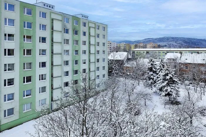 Pronájem bytu 1+1, Chomutov, Kostnická, 36 m2