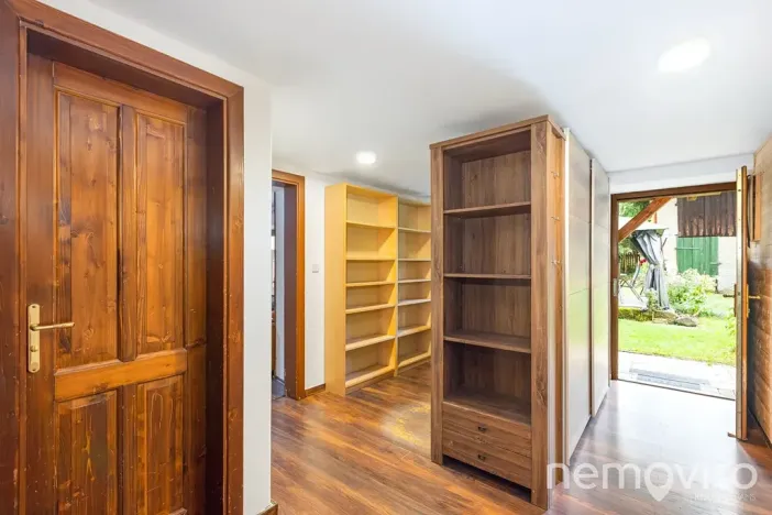 Prodej vícegeneračního domu, Lobeč, 340 m2