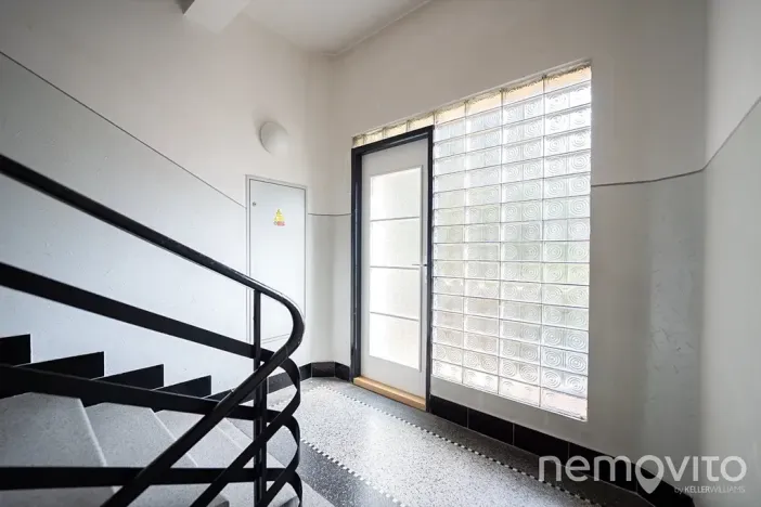 Prodej bytu 1+kk, Praha - Podolí, Na dolinách, 39 m2