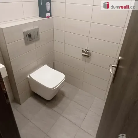 Pronájem bytu 2+kk, Ústí nad Labem - Ústí nad Labem-centrum, Elišky Krásnohorské, 65 m2