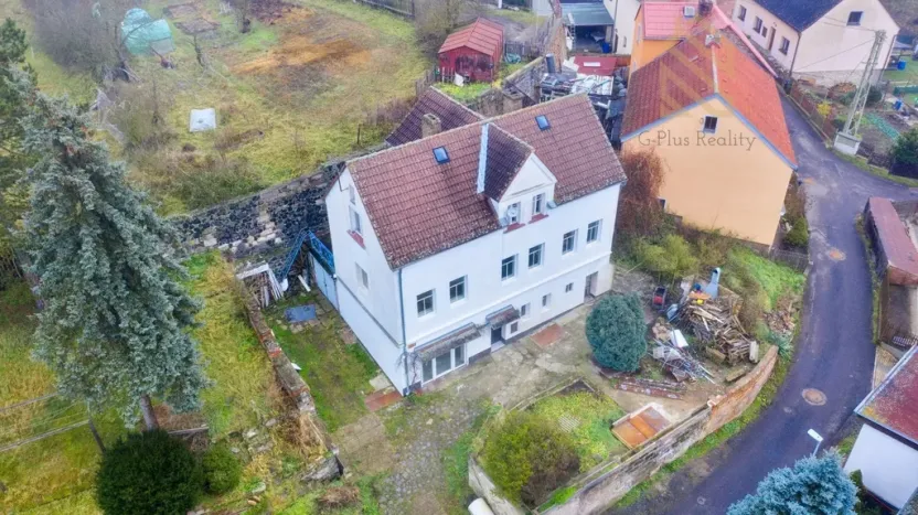 Prodej rodinného domu, Ústí nad Labem - Sebuzín, 180 m2