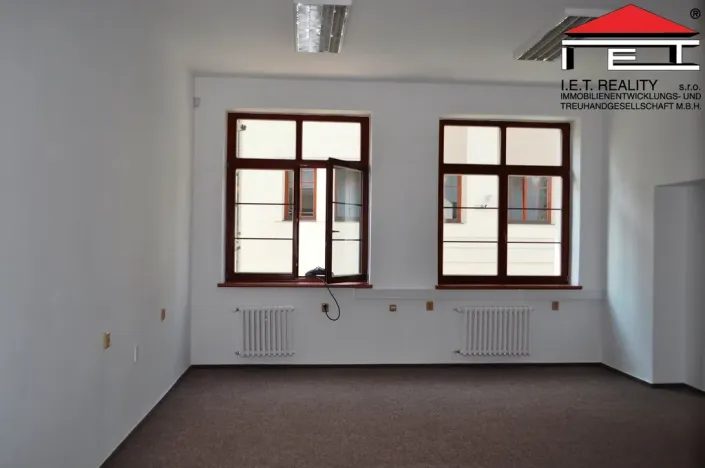 Pronájem kanceláře, Ostrava, Nivnická, 159 m2