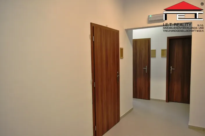 Pronájem kanceláře, Ostrava, Nivnická, 159 m2