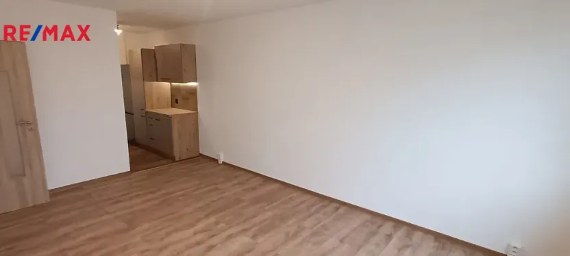 Pronájem bytu 2+kk, Příbram - Příbram V-Zdaboř, Družstevní, 43 m2