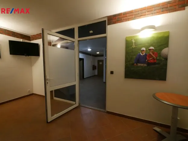 Pronájem kanceláře, Lety, Pražská, 16 m2