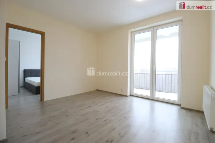 Pronájem bytu 2+kk, Nová Role, Svobodova, 39 m2