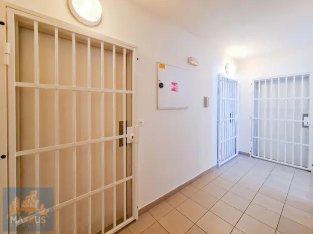 Pronájem bytu 2+kk, Praha - Horní Měcholupy, Boloňská, 64 m2