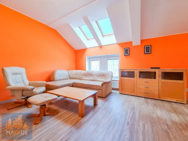 Pronájem bytu 2+kk, Praha - Horní Měcholupy, Boloňská, 64 m2