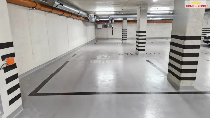 Pronájem garáže, Brno - Zábrdovice, Bratislavská, 21 m2