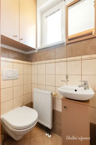 Pronájem rodinného domu, Praha - Satalice, Kemrova, 141 m2