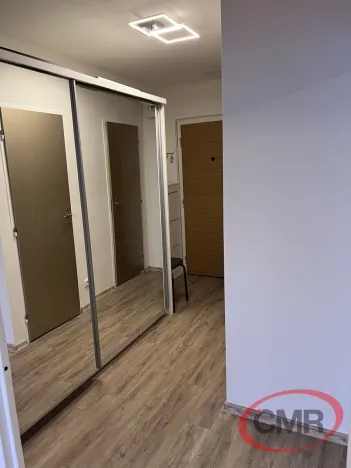 Pronájem bytu 2+kk, Praha, Boloňská, 43 m2