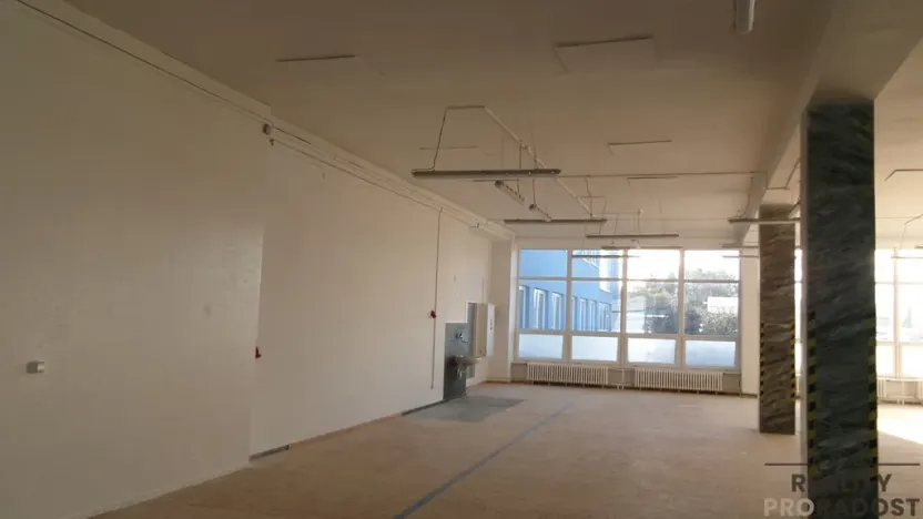 Prodej skladu, Brno, Vídeňská, 389 m2