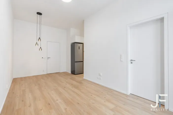 Pronájem bytu 2+kk, Praha - Žižkov, Malešická, 51 m2