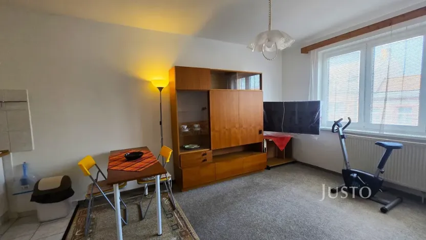 Pronájem bytu 1+kk, Písek, Harantova, 28 m2