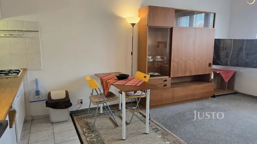 Pronájem bytu 1+kk, Písek, Harantova, 28 m2