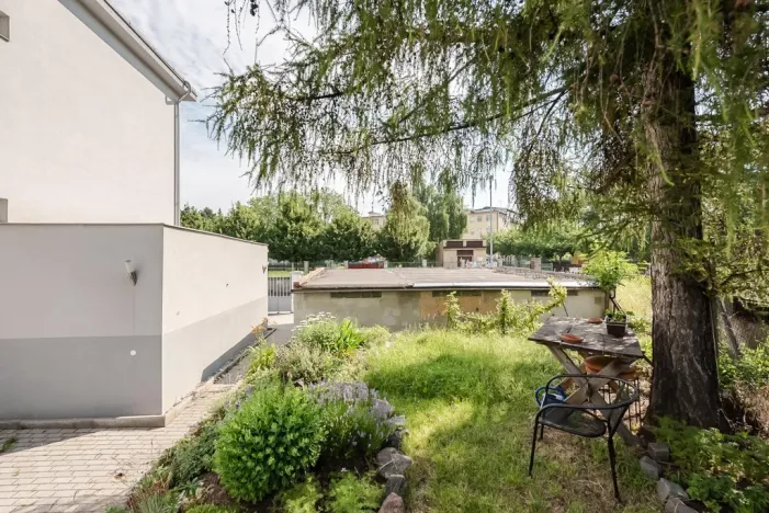 Pronájem bytu 1+1, Praha - Kobylisy, Pod Kynclovkou, 31 m2