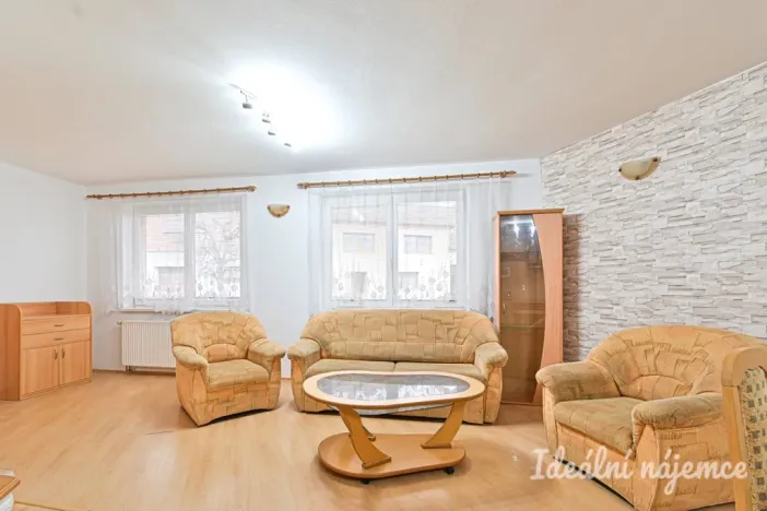 Pronájem rodinného domu, Louka, 110 m2