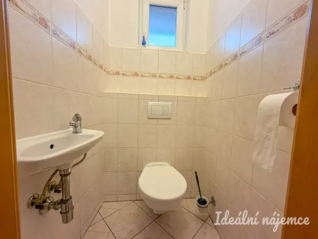 Pronájem rodinného domu, Louka, 110 m2