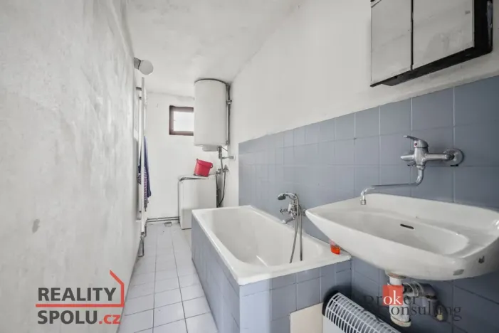 Prodej rodinného domu, Lesná, 188 m2