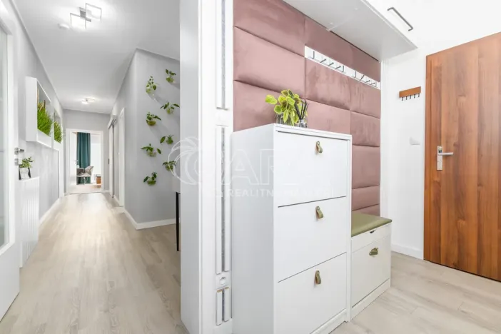 Pronájem bytu 2+kk, České Budějovice - České Budějovice 2, Krčínova, 71 m2