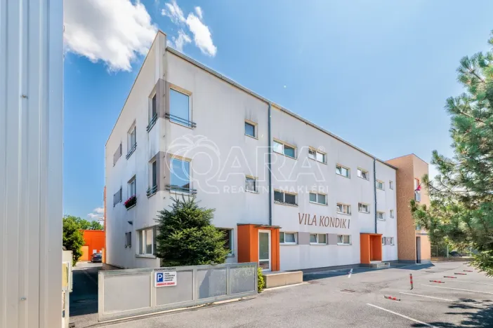 Pronájem bytu 2+kk, České Budějovice - České Budějovice 2, Krčínova, 71 m2