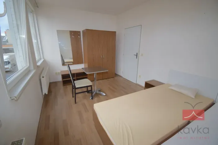Pronájem bytu 1+kk, Humpolec, Lužická, 20 m2