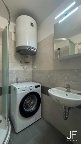 Pronájem bytu 2+kk, Praha - Nusle, Děkanská vinice I, 43 m2