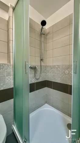 Pronájem bytu 2+kk, Praha - Nusle, Děkanská vinice I, 43 m2