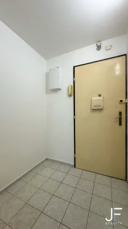 Pronájem bytu 2+kk, Praha - Nusle, Děkanská vinice I, 43 m2