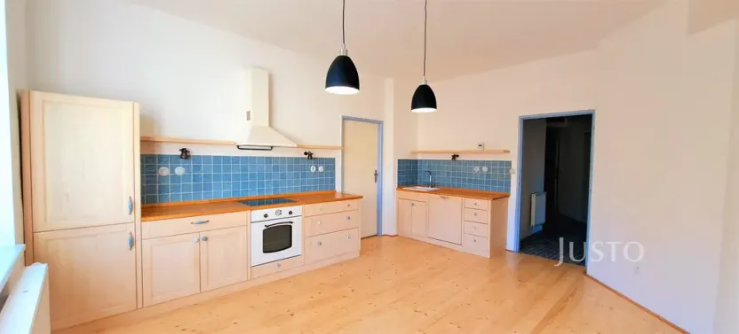 Pronájem bytu 3+1, Písek, Mírové nám., 96 m2