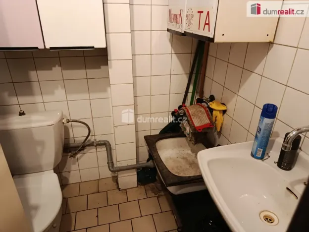 Pronájem obchodního prostoru, Praha - Libeň, Davídkova, 92 m2