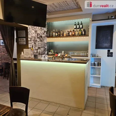 Pronájem obchodního prostoru, Praha - Libeň, Davídkova, 92 m2