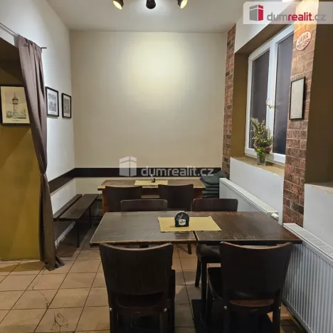 Pronájem obchodního prostoru, Praha - Libeň, Davídkova, 92 m2